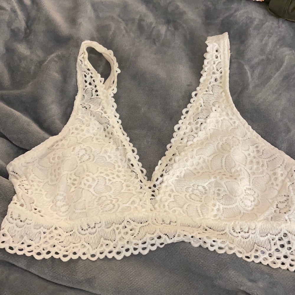Aerie plunge lace bralette